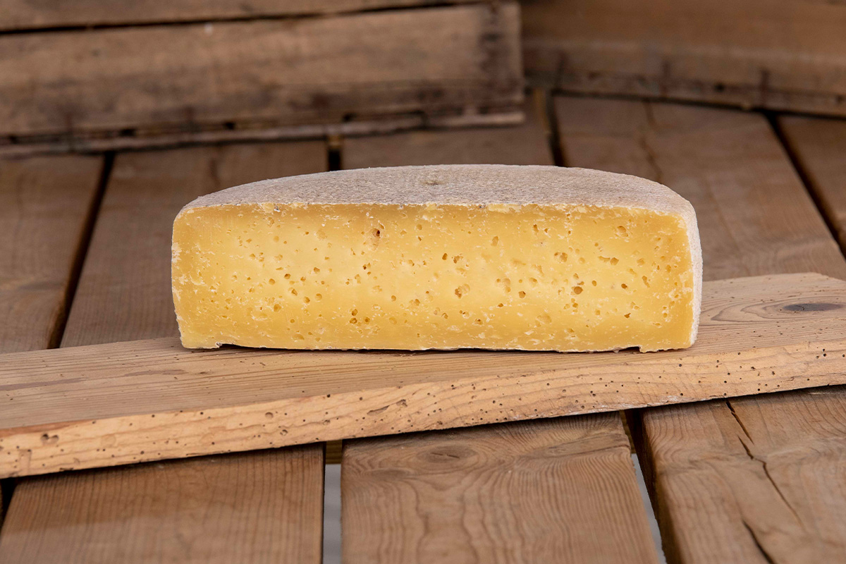 formaggio primofiore prodotto a livigno