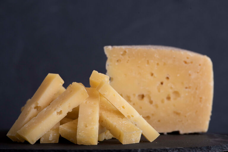 sliced primofiore - mountain cheese